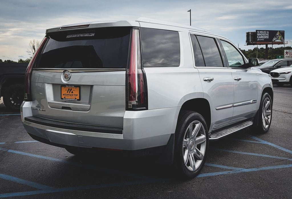2015 Cadillac Escalade Luxury