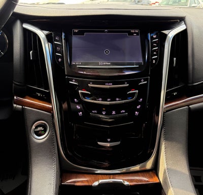 2016 Cadillac Escalade Luxury