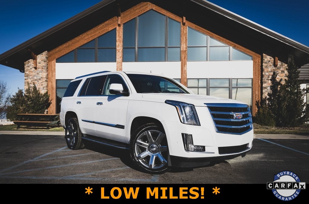 2018 Cadillac Escalade Luxury