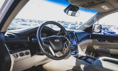 2018 Cadillac Escalade Luxury