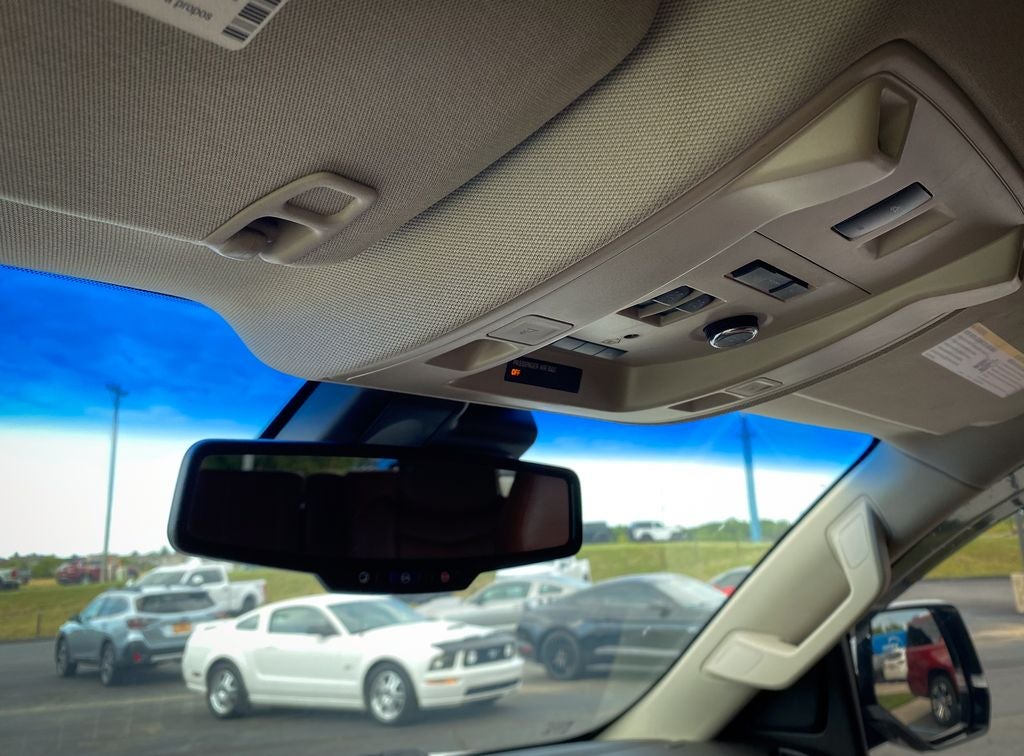 2016 Cadillac Escalade Luxury