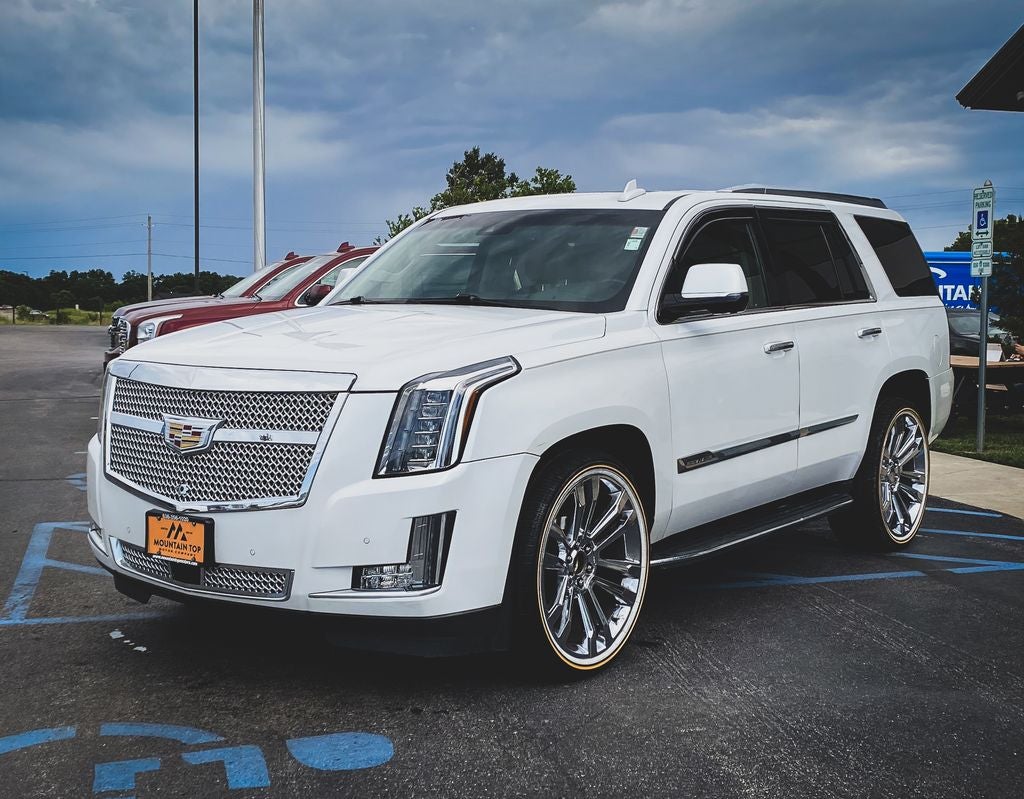 2016 Cadillac Escalade Luxury