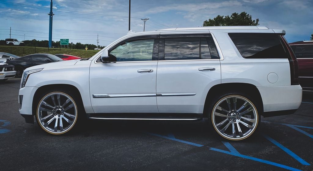 2016 Cadillac Escalade Luxury