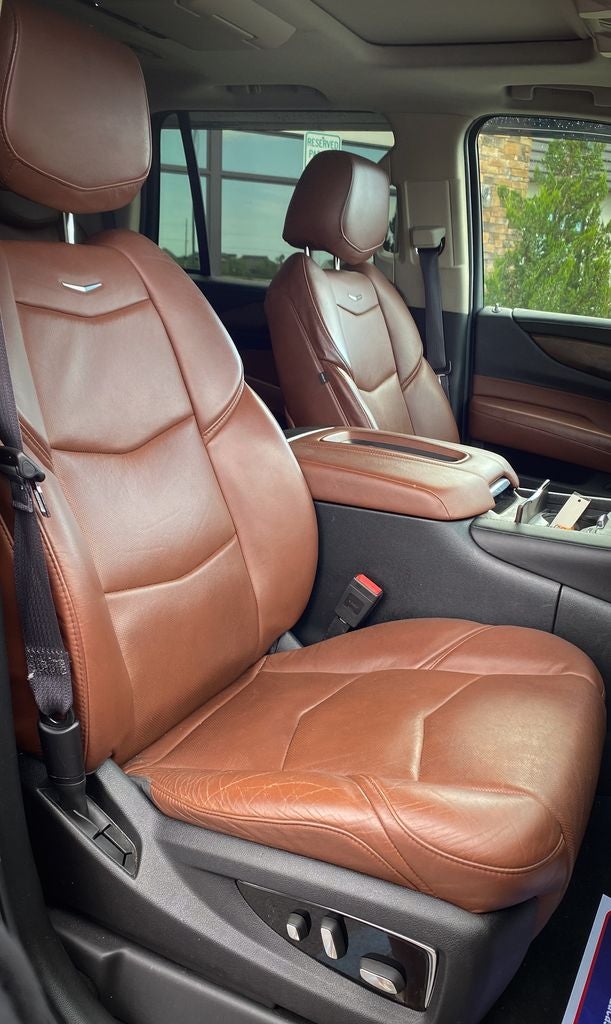 2016 Cadillac Escalade Luxury