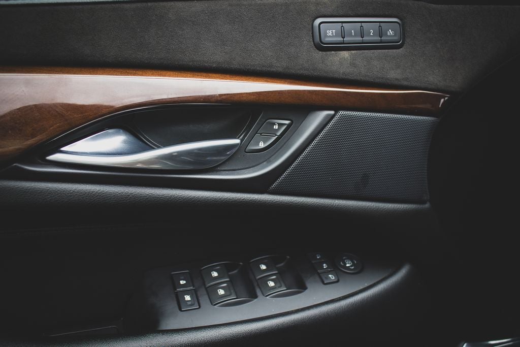 2018 Cadillac Escalade Luxury