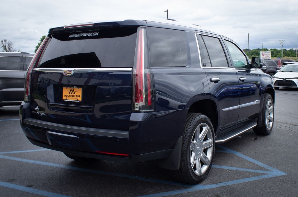 2018 Cadillac Escalade Luxury