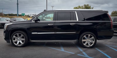 2018 Cadillac Escalade ESV Luxury