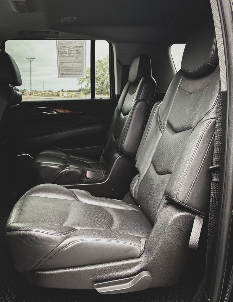 2018 Cadillac Escalade ESV Luxury