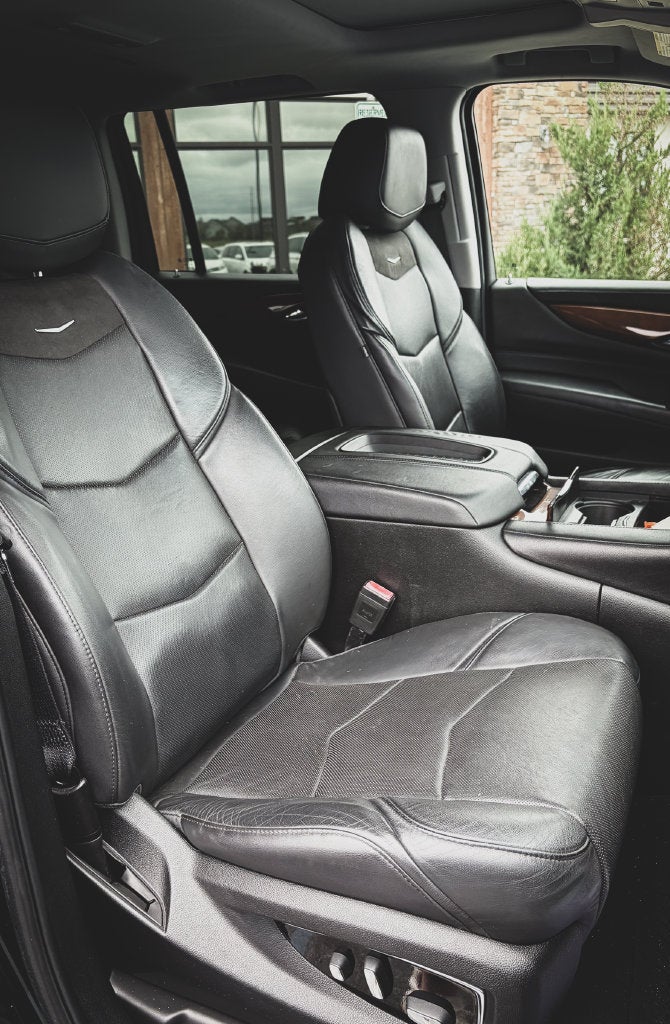 2018 Cadillac Escalade ESV Luxury