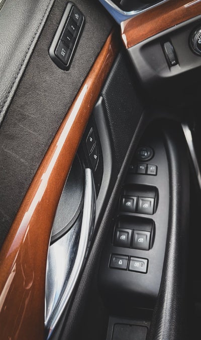 2018 Cadillac Escalade ESV Luxury