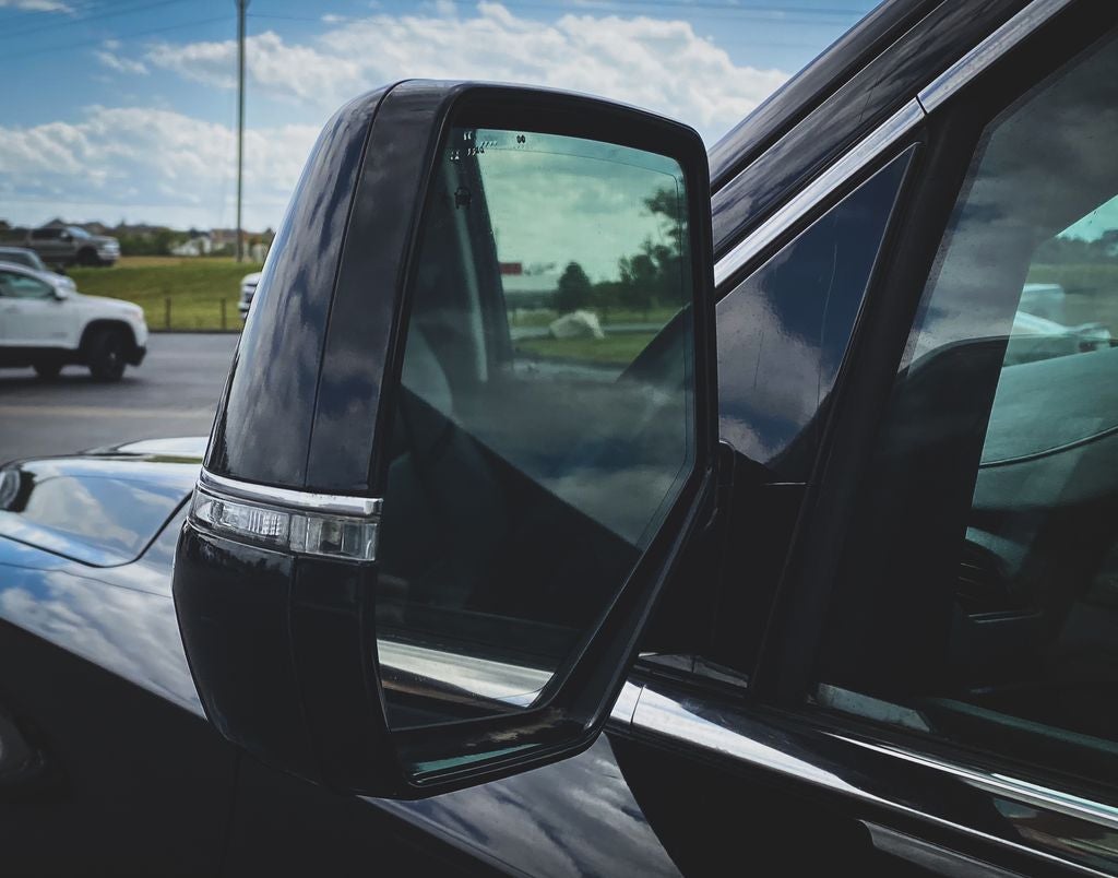 2018 Cadillac Escalade ESV Luxury