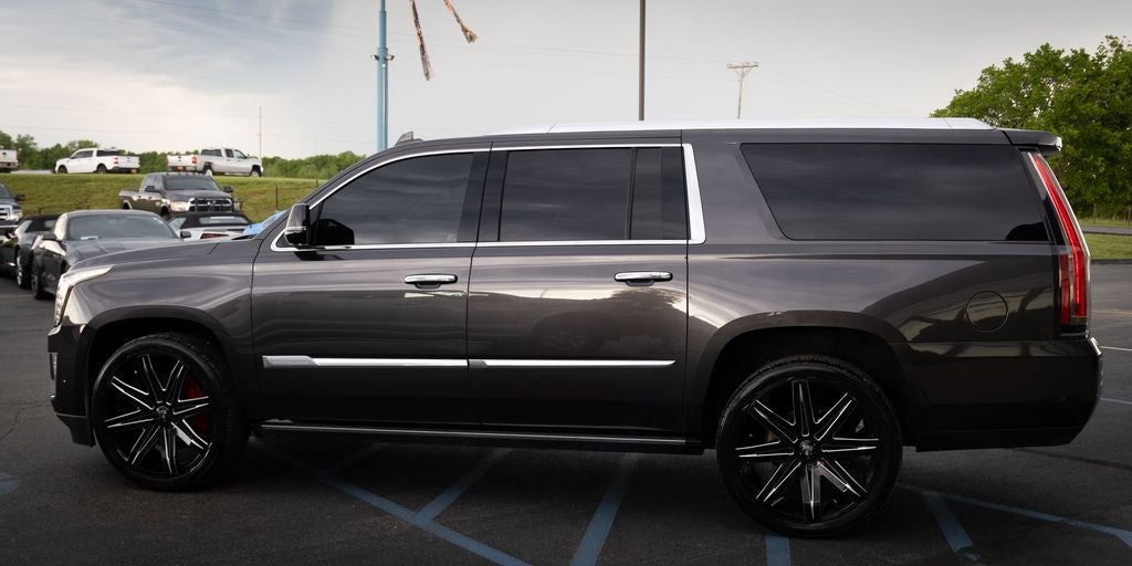 2017 Cadillac Escalade ESV Premium