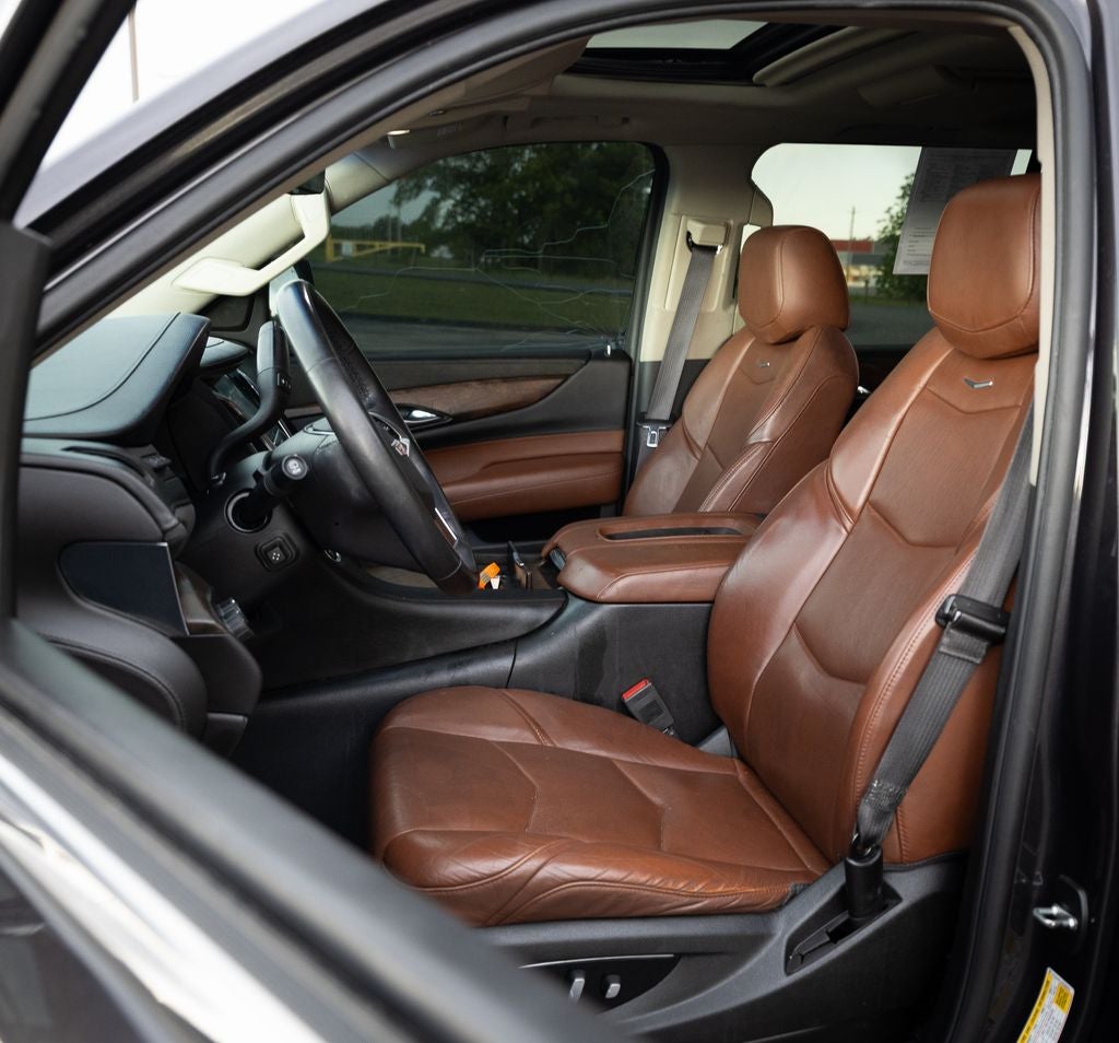 2017 Cadillac Escalade ESV Premium