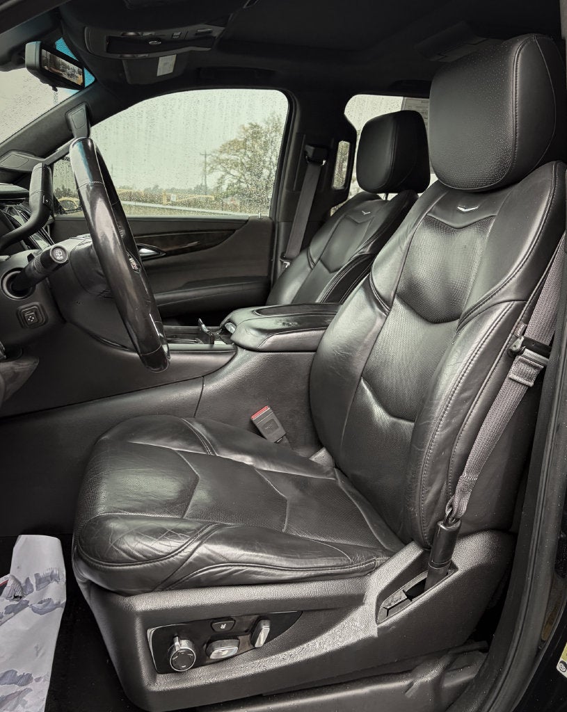 2017 Cadillac Escalade ESV Platinum Edition