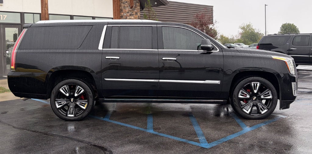 2017 Cadillac Escalade ESV Platinum Edition