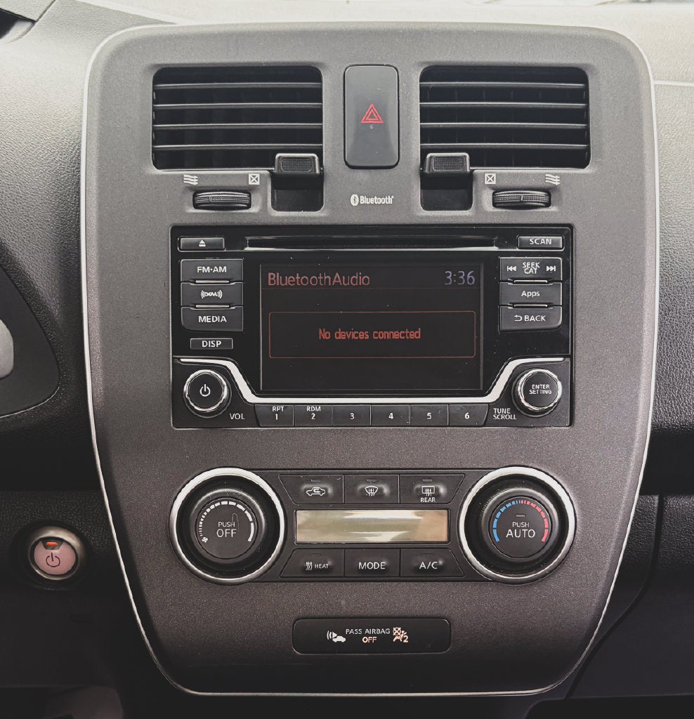 2016 Nissan Leaf S