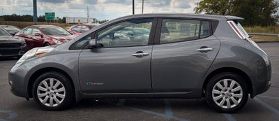 2016 Nissan Leaf S