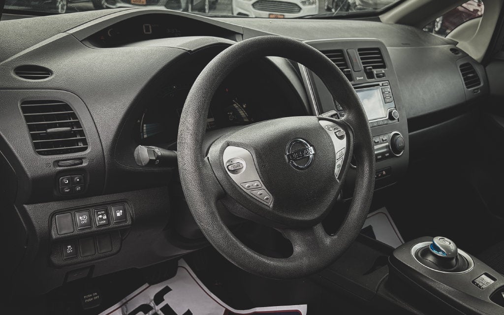 2016 Nissan Leaf S