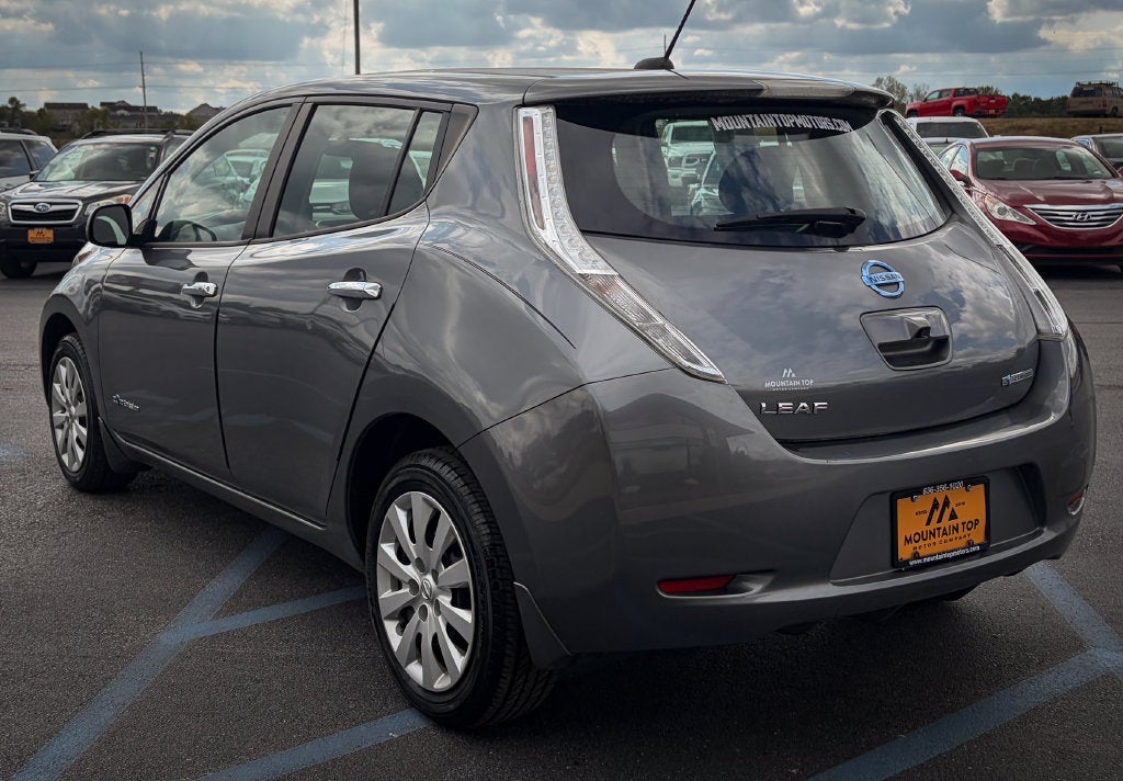 2016 Nissan Leaf S