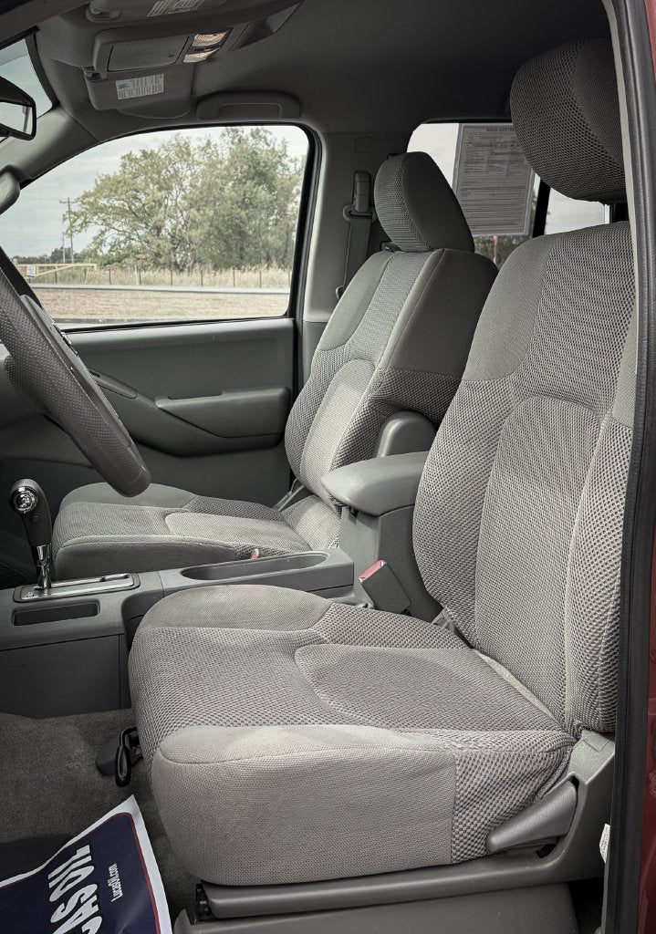 2014 Nissan Frontier SV