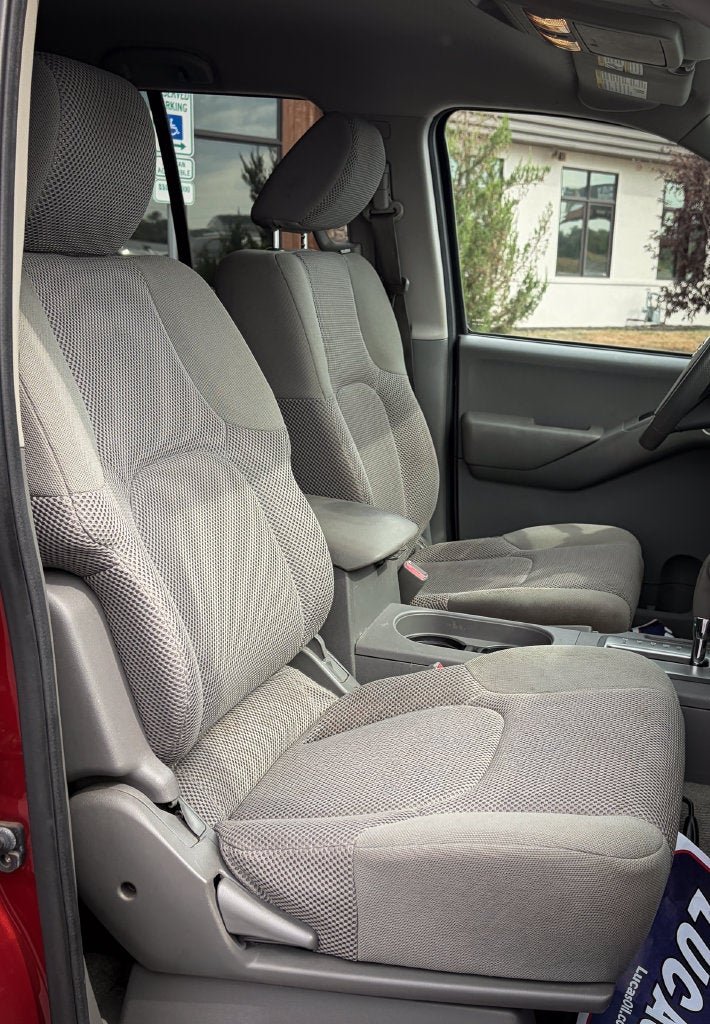 2014 Nissan Frontier SV
