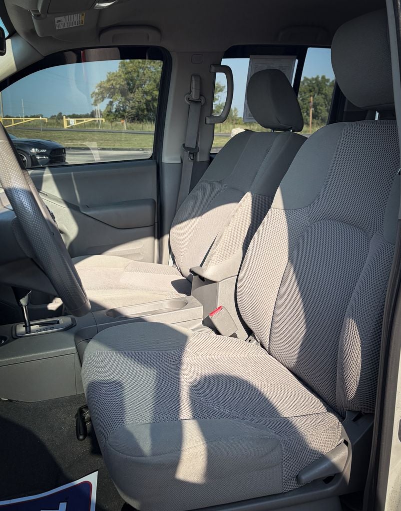 2020 Nissan Frontier SV