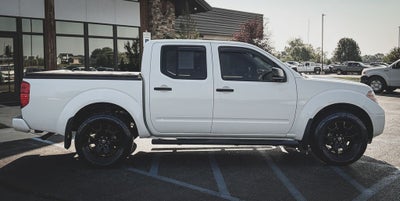 2020 Nissan Frontier SV