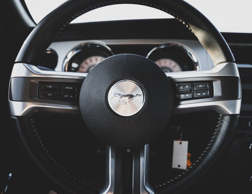 2011 Ford Mustang V6 Premium