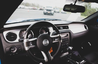 2010 Ford Mustang V6