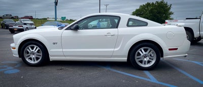 2007 Ford Mustang GT Deluxe