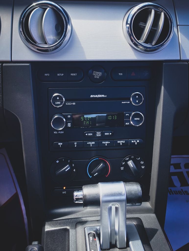 2008 Ford Mustang GT Deluxe
