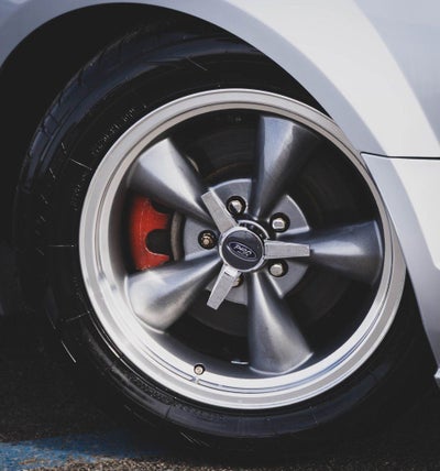 2005 Ford Mustang GT Deluxe