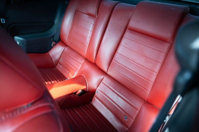 2005 Ford Mustang GT Deluxe