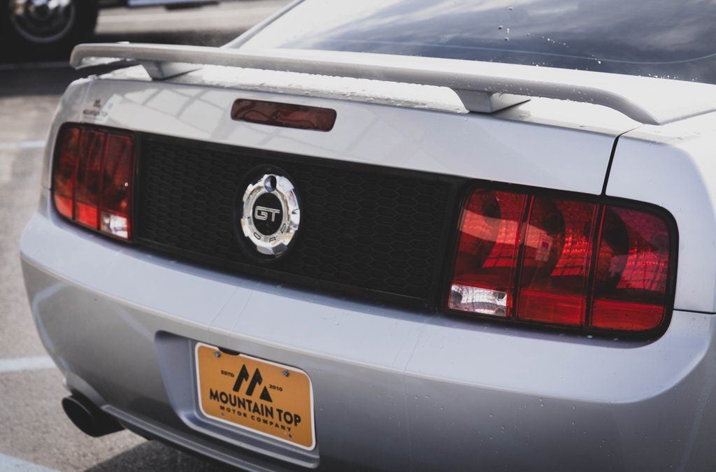 2005 Ford Mustang GT Deluxe