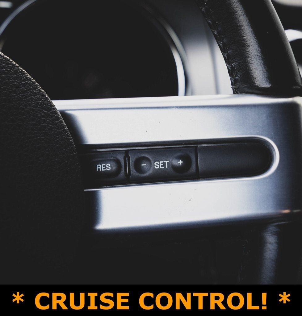 2005 Ford Mustang GT Deluxe