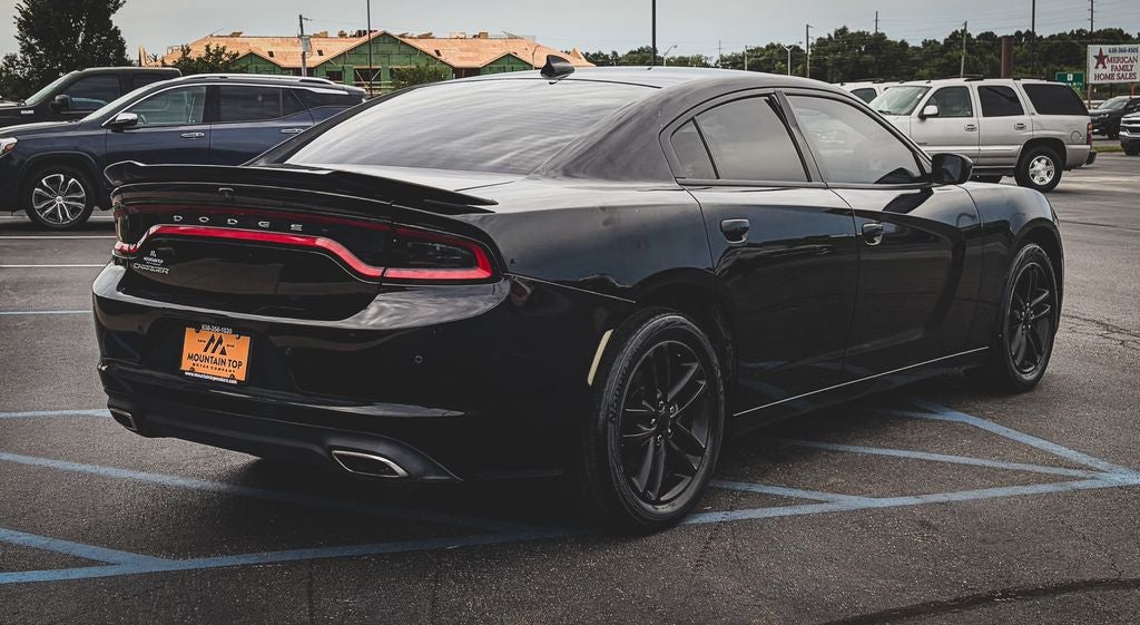 2019 Dodge Charger SXT