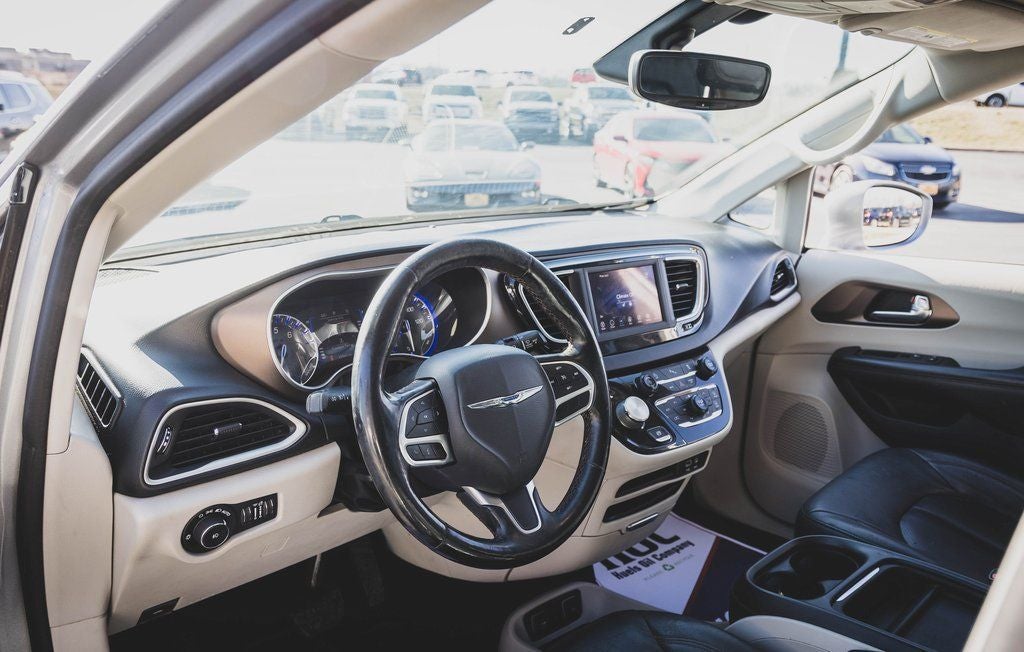 2019 Chrysler Pacifica Touring L