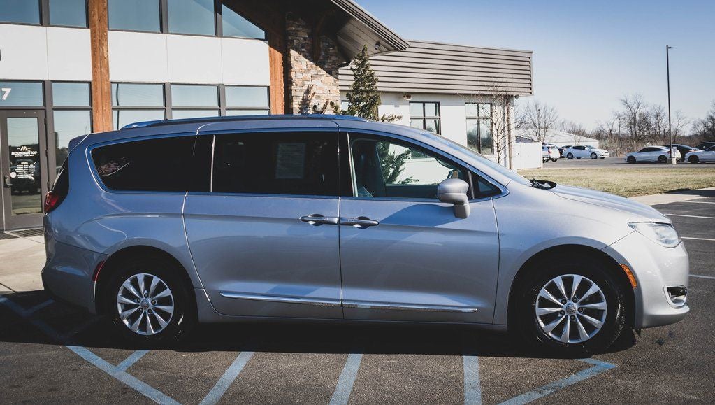 2019 Chrysler Pacifica Touring L