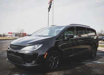 2018 Chrysler Pacifica Touring L