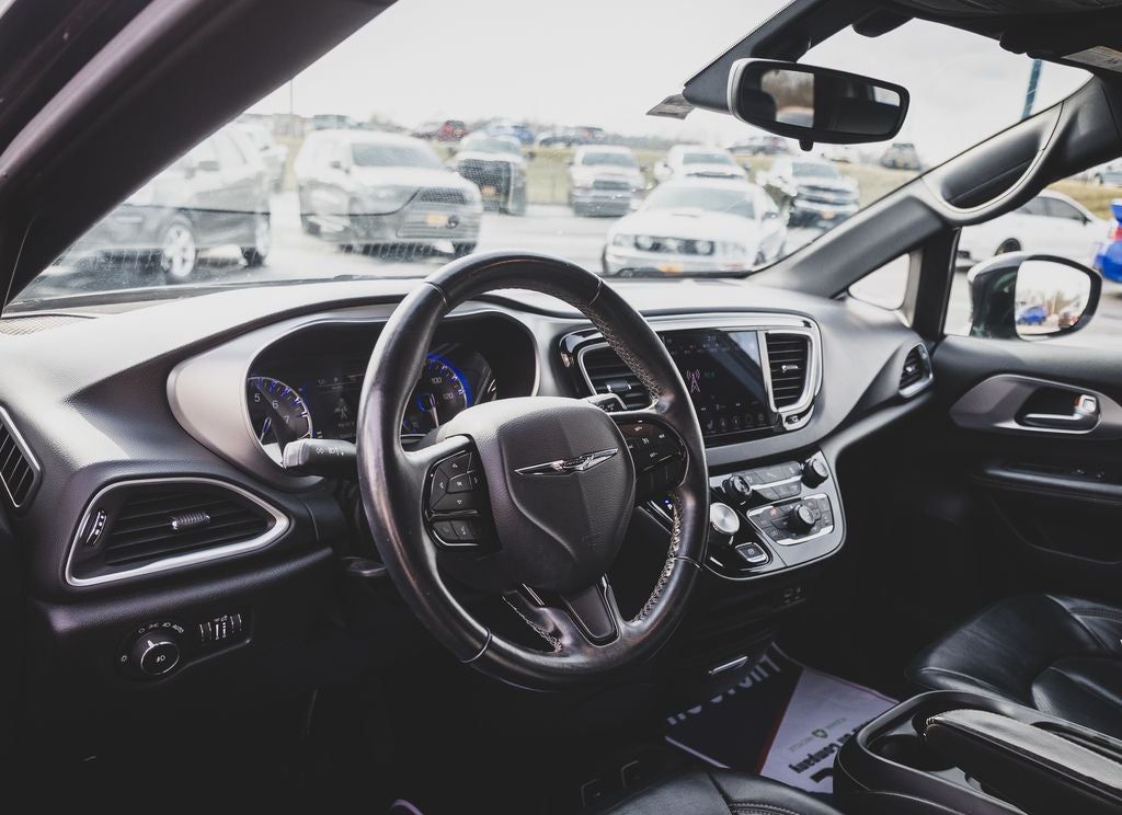 2018 Chrysler Pacifica Touring L