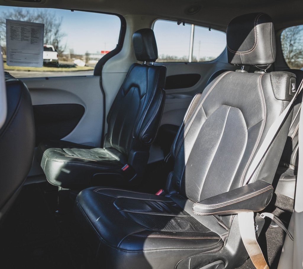 2020 Chrysler Pacifica Touring L