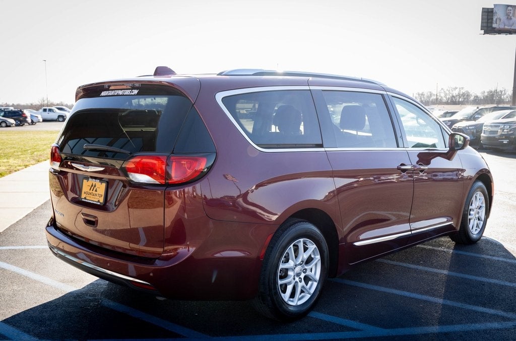 2020 Chrysler Pacifica Touring L