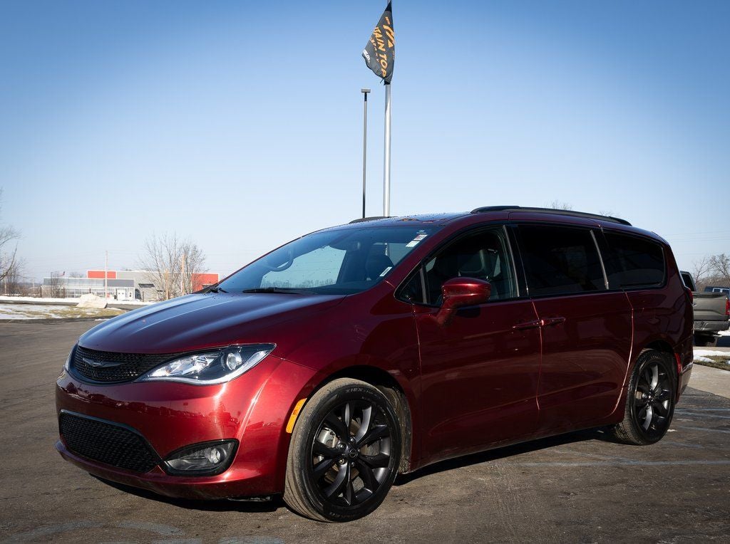 2020 Chrysler Pacifica Touring L Plus