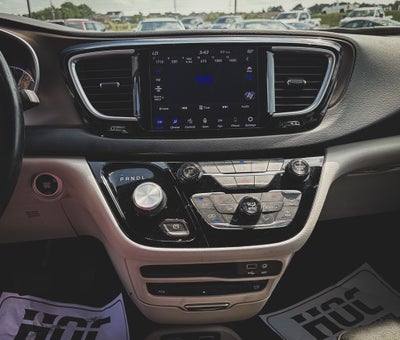 2019 Chrysler Pacifica Touring L Plus