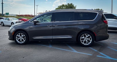 2019 Chrysler Pacifica Touring L Plus