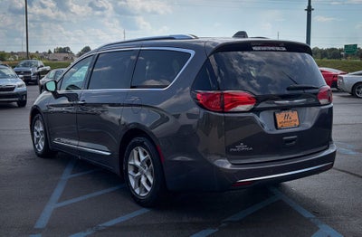 2019 Chrysler Pacifica Touring L Plus