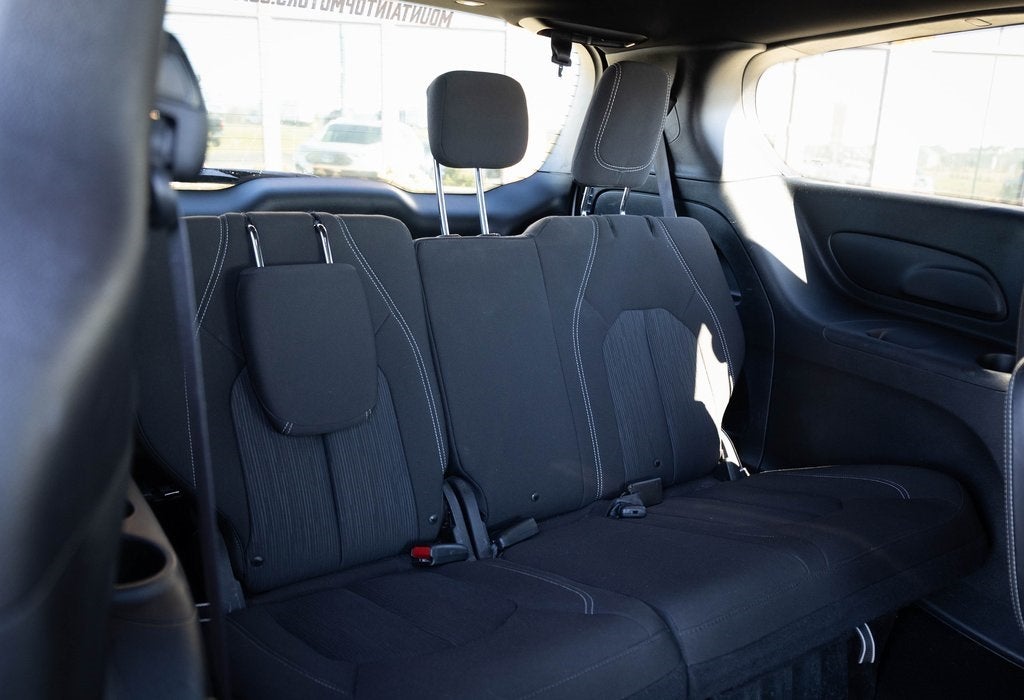 2020 Chrysler Pacifica Touring