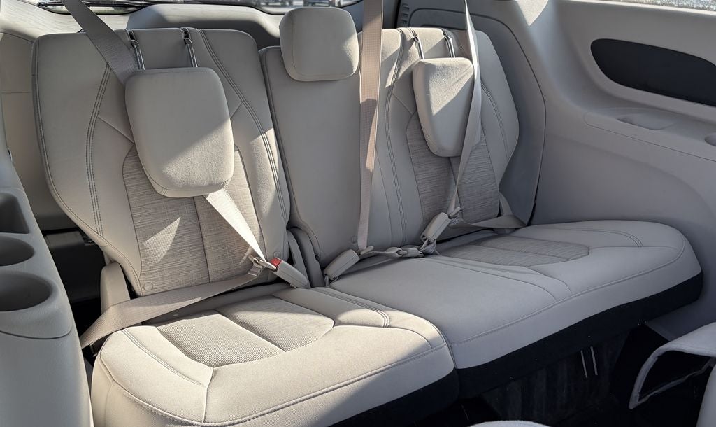 2017 Chrysler Pacifica Hybrid Touring Plus