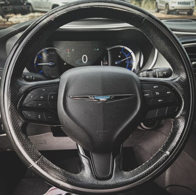 2019 Chrysler Pacifica Hybrid Limited