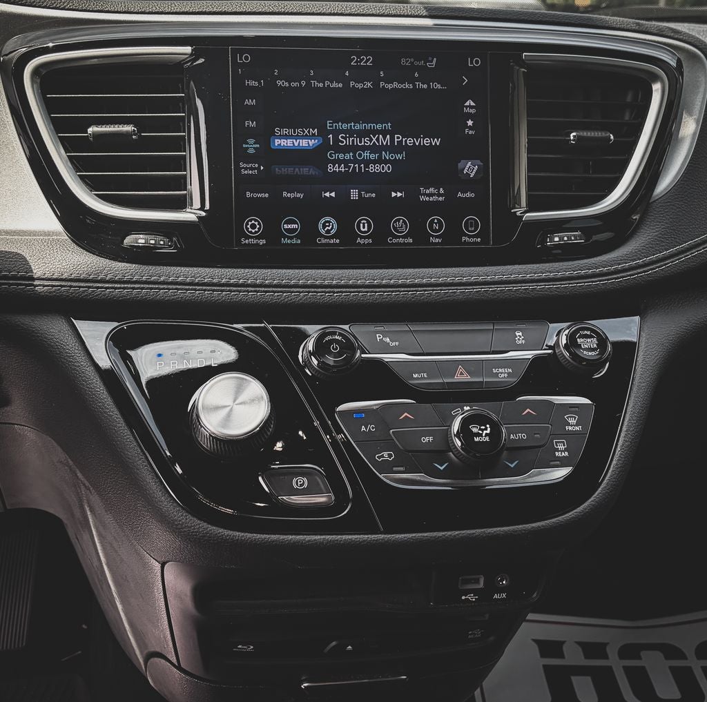 2019 Chrysler Pacifica Hybrid Limited